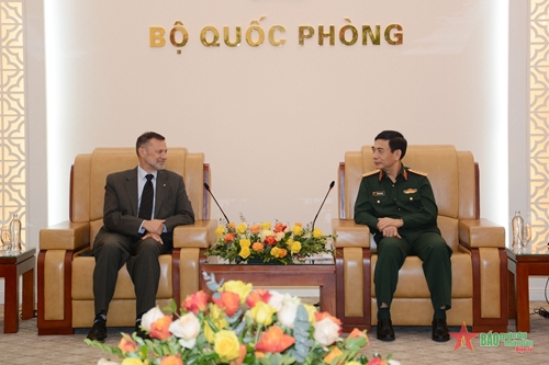 Đại tướng Phan Văn Giang tiếp Đại sứ Australia tại Việt Nam